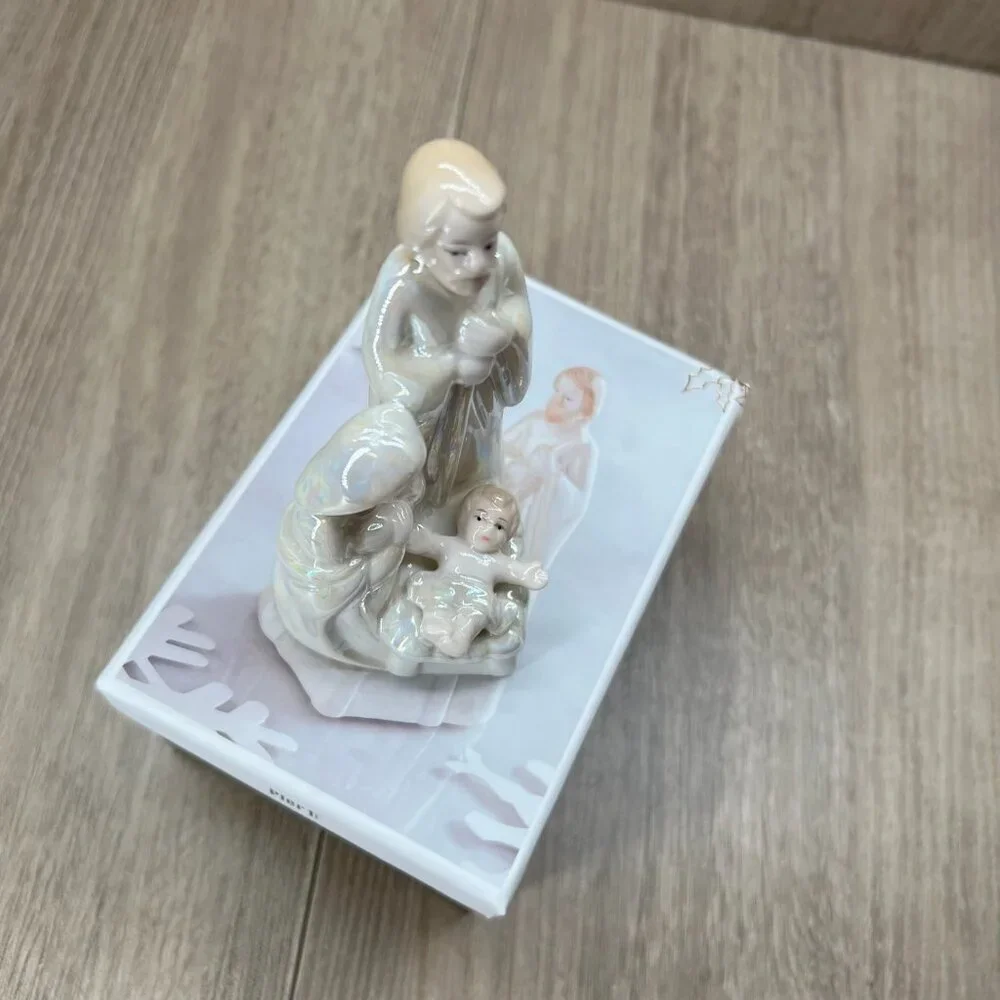 Pier 1 Holy Family Nativity Figurine Iridescent Glazed Porcelain Christmas Decor